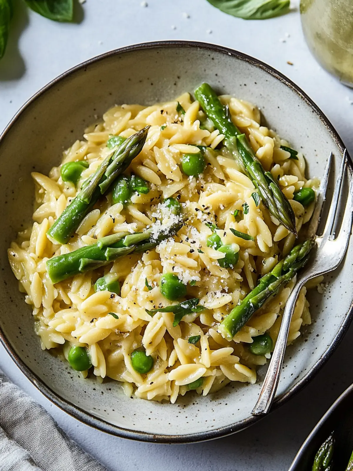 Cheesy Asparagus Orzotto: A Creamy Weeknight Delight 4 Cheesy Asparagus Orzotto